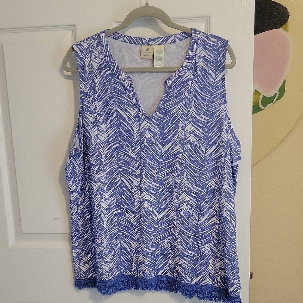 Caribbean Joe 100% cotton Blue and White Sleeveless Top fringe hem SzLg